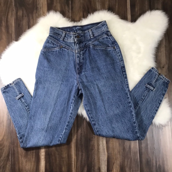 ❌SOLD❌ Vtg LEVI’S 80’s 90’s High Waist Jeans - Picture 2 of 8
